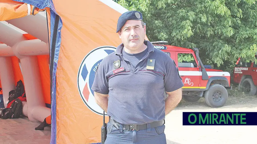 Carlos Grazina é o novo comandante dos Sapadores Bombeiros de Santarém Carlos Grazina é o novo comandante dos Sapadores Bombeiros de Santarém