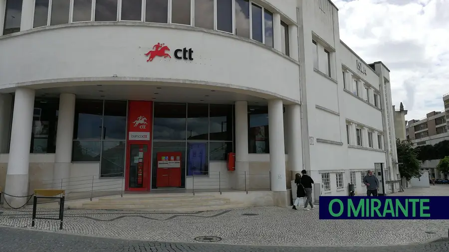 ISLA compra edifício dos Correios em Santarém por 2,2 milhões de euros ISLA compra edifício dos Correios em Santarém por 2,2 milhões de euros