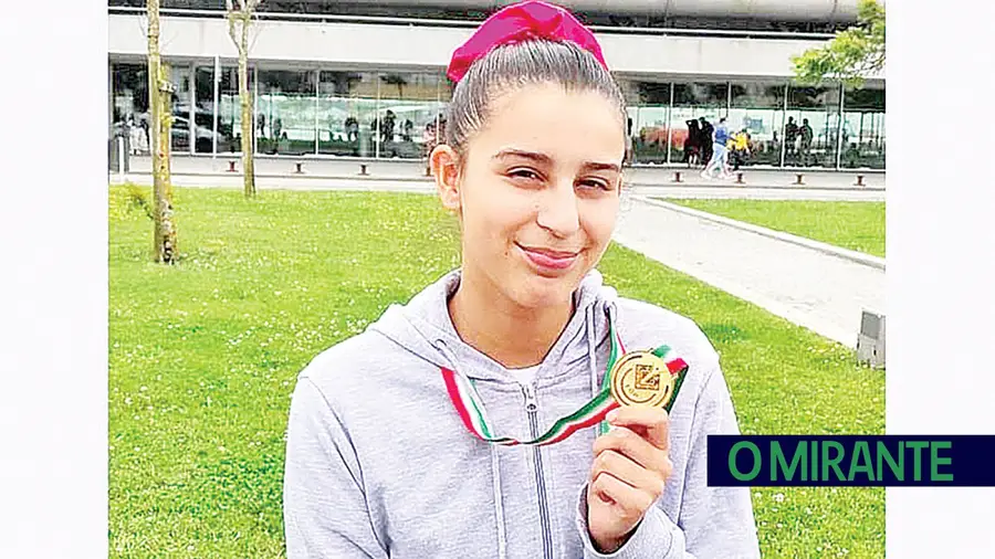 Bárbara Florindo sagra-se campeã nacional de trampolim individual