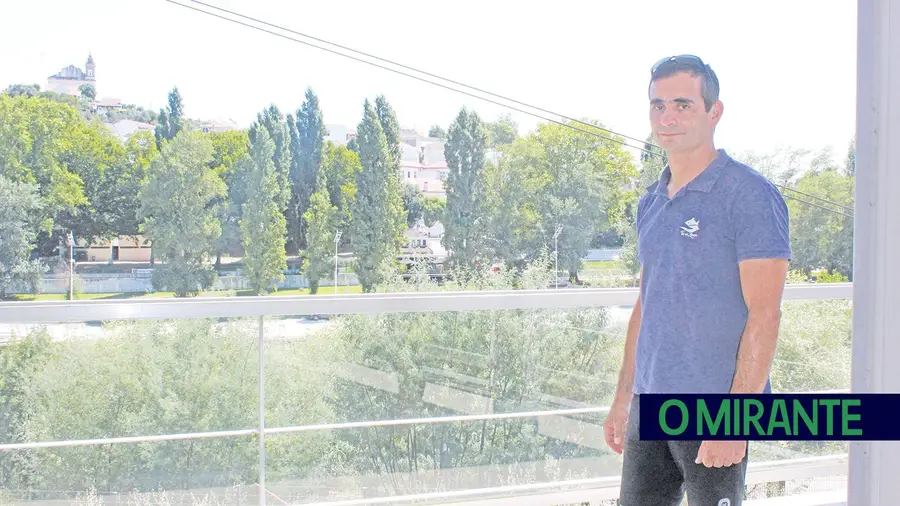 Constância tem um Centro Náutico a fingir Constância tem um Centro Náutico a fingir