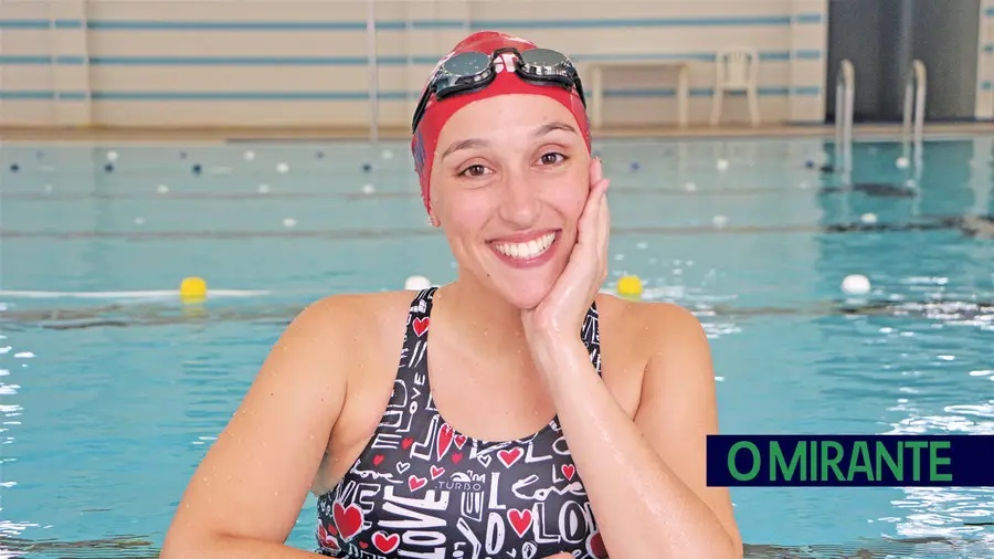 Nadadora Vanessa Salvador conquista três títulos nacionais