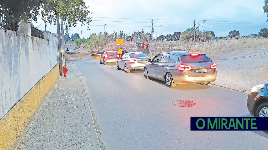 Passagem sobre a Linha do Leste e Beira Baixa foi anunciada há doze anos