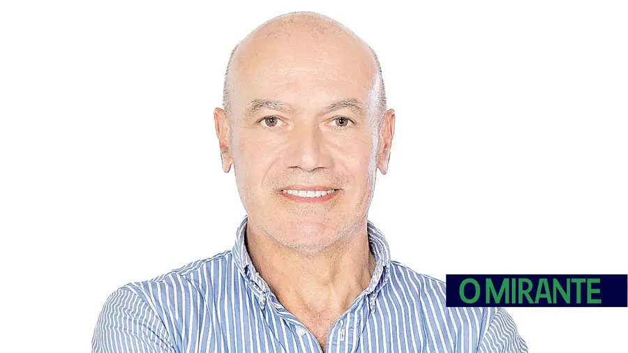 Augusto Pereira é o candidato do PS em Outeiro da Cortiçada e Arruda dos Pisões Augusto Pereira é o candidato do PS em Outeiro da Cortiçada e Arruda dos Pisões