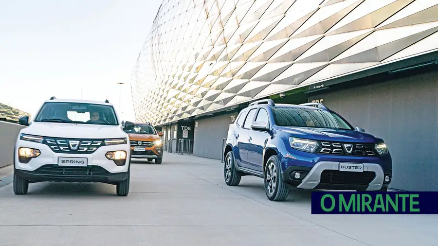 Roques Vale do Tejo na Agroglobal com os novos Dacia