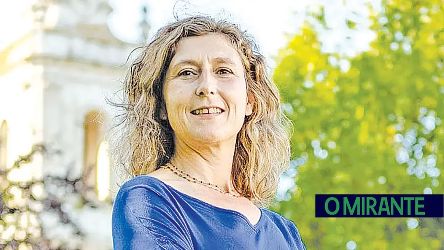 Fabrícia Pereira é a aposta da CDU à União de Freguesias da Cidade de Santarém Fabrícia Pereira é a aposta da CDU à União de Freguesias da Cidade de Santarém