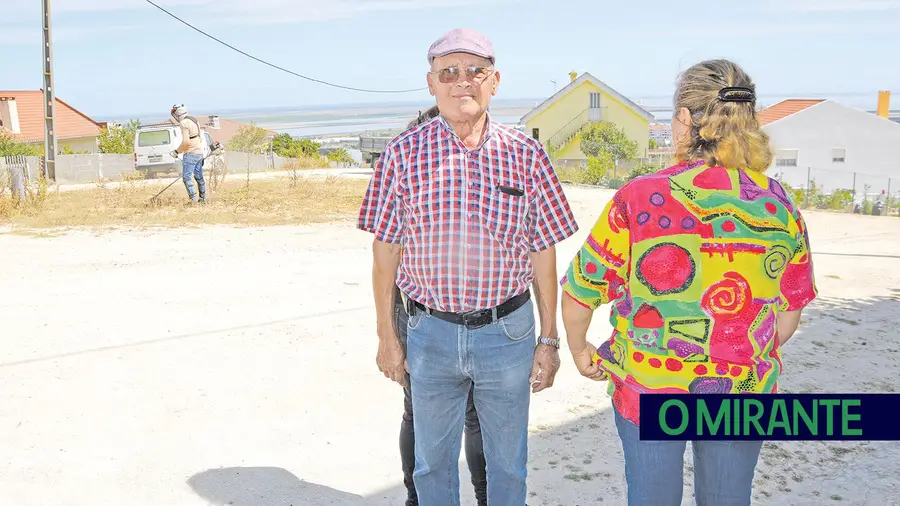 Asfalto e saneamento no alto de Arcena custa meio milhão