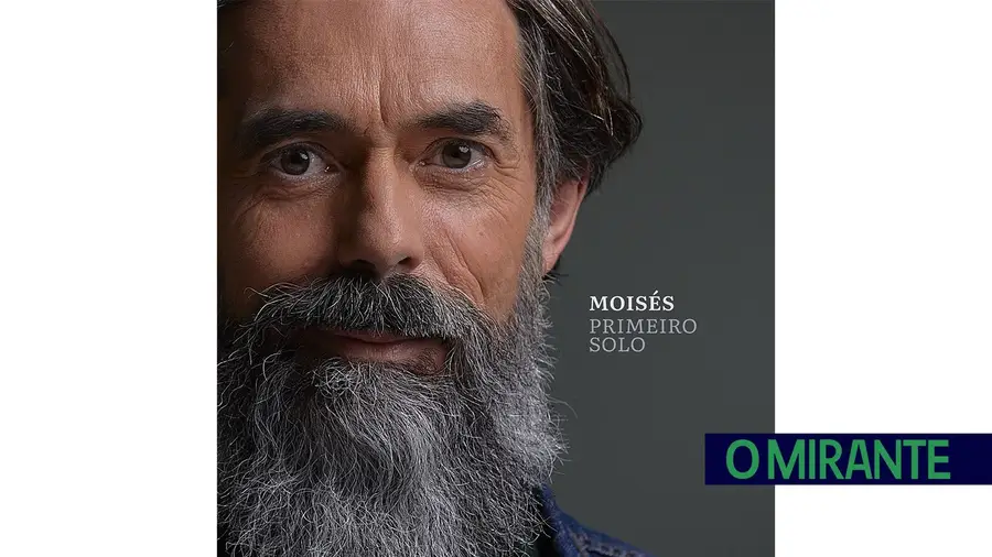 Moisés, vocalista da Quinta do Bill, lança primeiro álbum a solo com poema inédito de José Mário Branco