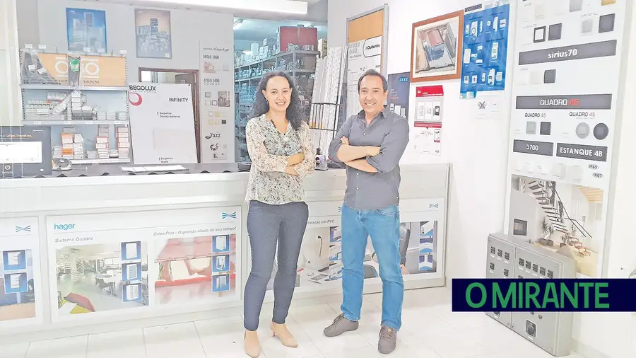 Silvaluz celebra quarenta anos ao serviço da iluminação e na área electrónica Silvaluz celebra quarenta anos ao serviço da iluminação e na área electrónica