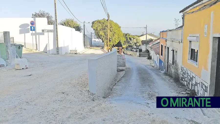 Obras junto ao cemitério de Santarém não agradam a todos