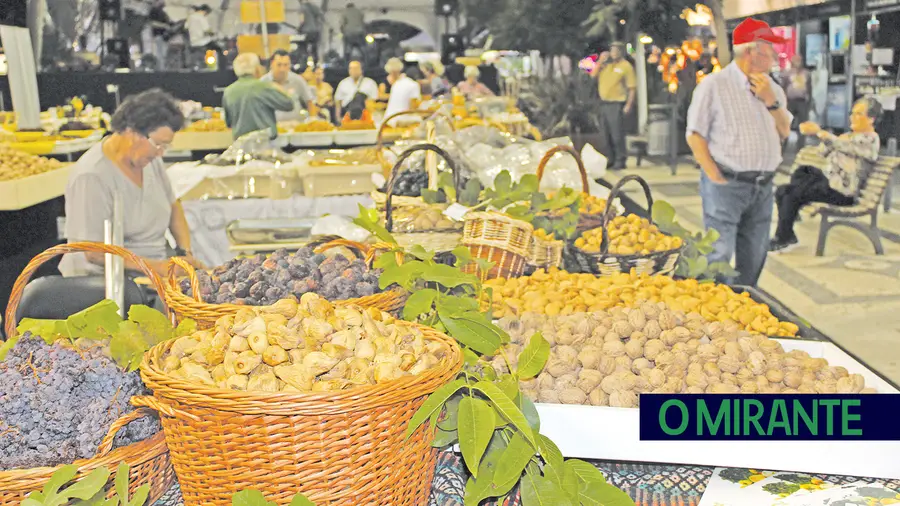 Mercado dos Frutos Secos em Torres Novas, de 1 a 5 de Outubro na Praça dos Claras