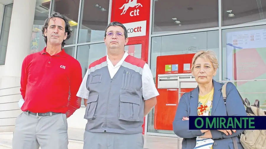 Carteiros de Santarém desconvocam greve após compromissos da empresa Carteiros de Santarém desconvocam greve após compromissos da empresa