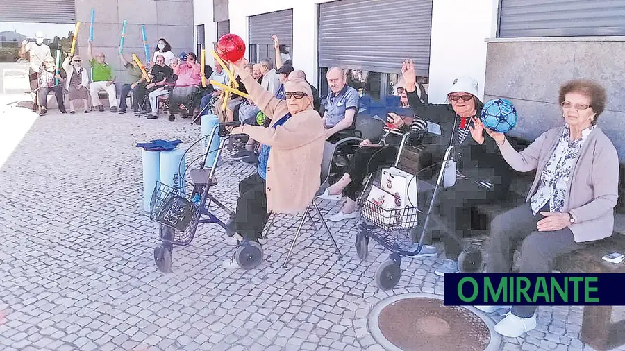 Residência Rocha promove animação sociocultural e psicomotricidade Residência Rocha promove animação sociocultural e psicomotricidade