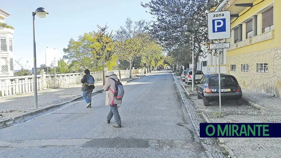 Acesso rodoviário às Portas do Sol em Santarém só para moradores Acesso rodoviário às Portas do Sol em Santarém só para moradores