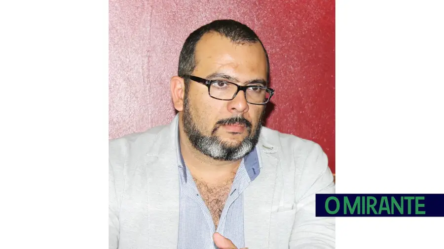 Paulo Queimado obrigado a desactivar página pessoal do Facebook Paulo Queimado obrigado a desactivar página pessoal do Facebook