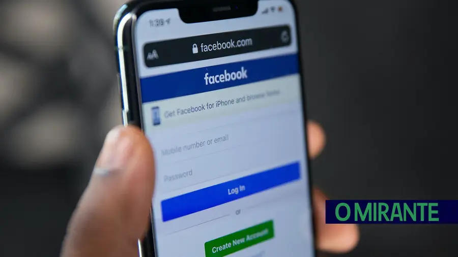 Idoso de Marinhais burlado em quase mil euros através das redes sociais Idoso de Marinhais burlado em quase mil euros através das redes sociais