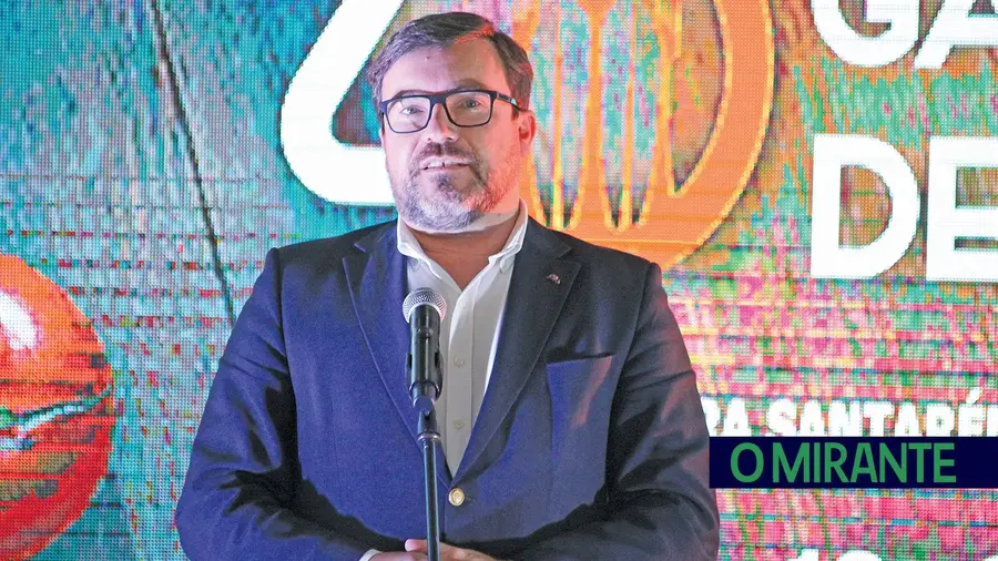“A revisão de um PDM está nas mãos de 27 entidades sem rosto” “A revisão de um PDM está nas mãos de 27 entidades sem rosto”