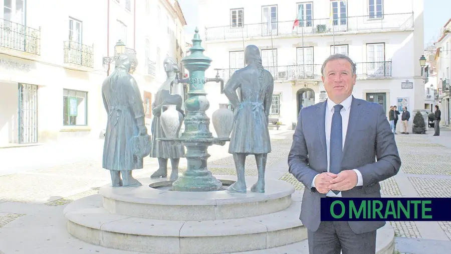 “Os anos que passamos a estudar são importantes para definirmos quem somos e o que queremos” “Os anos que passamos a estudar são importantes para definirmos quem somos e o que queremos”