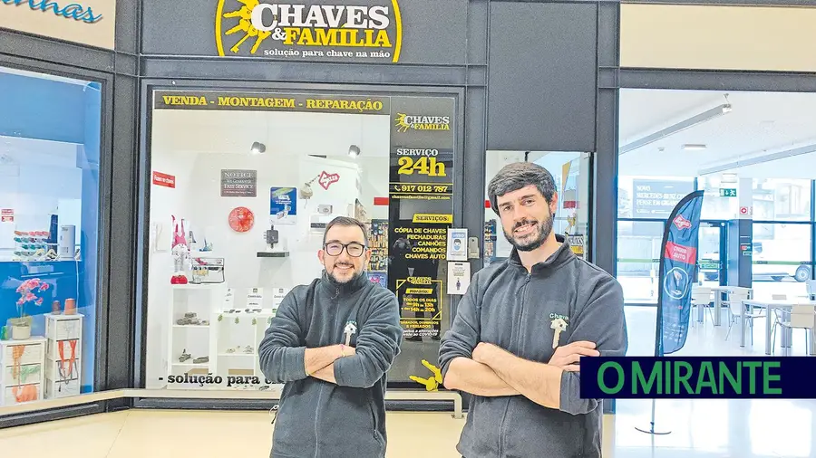 Chaves e Família está disponível a qualquer hora para abrir portas Chaves e Família está disponível a qualquer hora para abrir portas