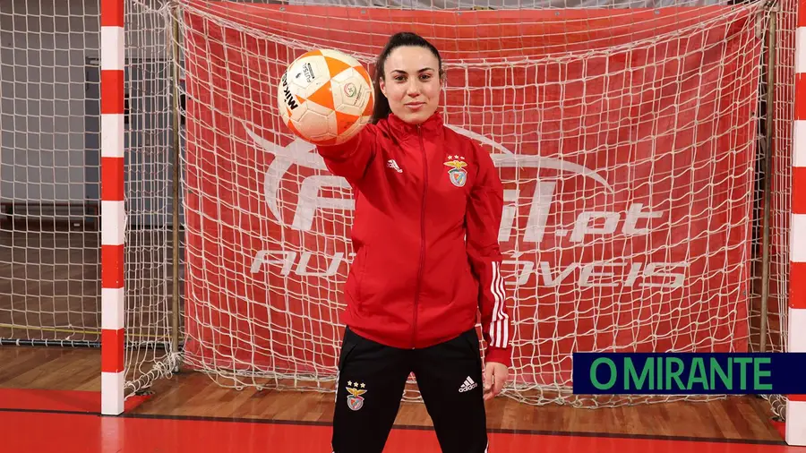 Catarinense é eleito o melhor jogador do mundo de futsal pela terceira vez