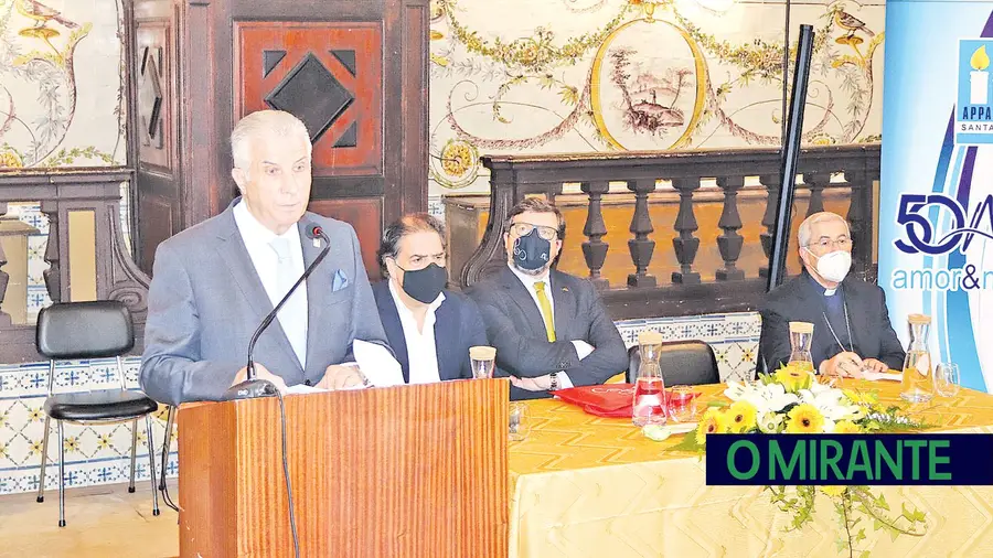 A APPACDM de Santarém, presidida por Luís Amaral, comemorou meio século no dia 3 de Março (FOTO – CM Santarém)