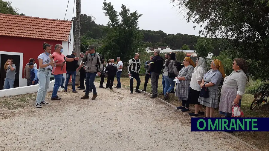 Galeria de Fotos. MotoRali passou pelo moinho da Parreira e motards foram recebidos em festa