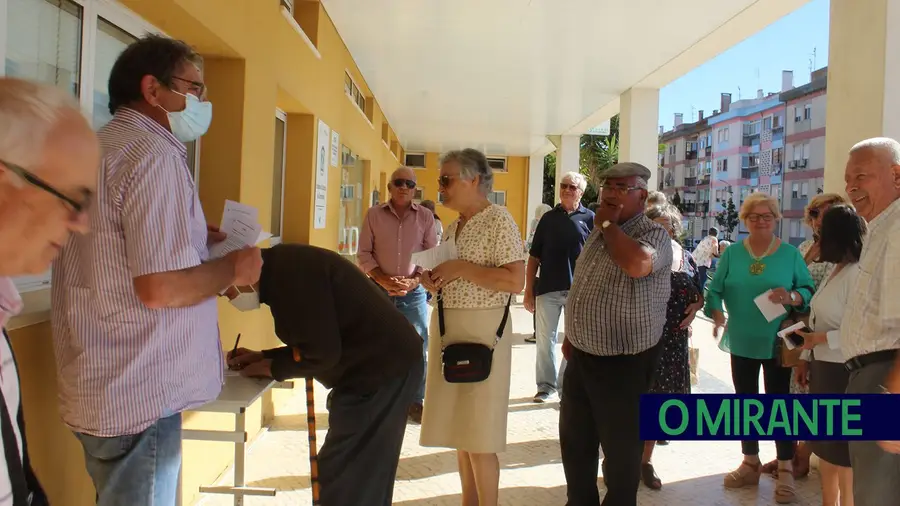 Vídeo. Utentes protestam contra falta de médicos em Benavente 