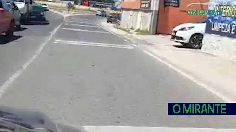 Vídeo. Obras na estrada entre Castanheira e Carregado são uma dor de cabeça