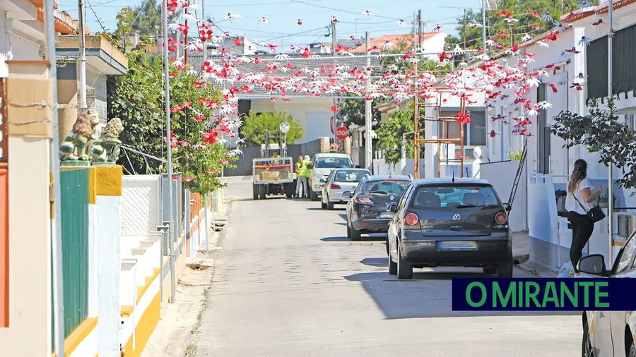 Em dois dias foram registadas quase cem multas em Riachos, concelho de Torres Novas, o que está a deixar os moradores revoltados