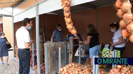 FRIMOR é uma feira consagrada à divulgação e venda de cebolas, com forte componente agrícola, industrial e comercial
