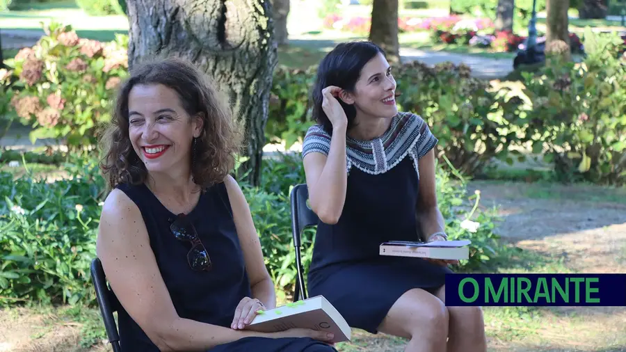 Vídeo. Galeria de Fotos. Leitura pública de Memorial do Convento para aproximar José Saramago dos seus leitores