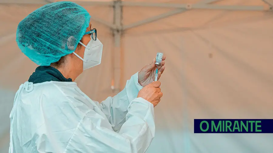 Enfermeiros do Centro Hospitalar do Médio Tejo querem ver rectificado o tempo que não foi contado para progressão de carreiras e estão contra o aumento do volume de trabalho extraordinário. fotoDR