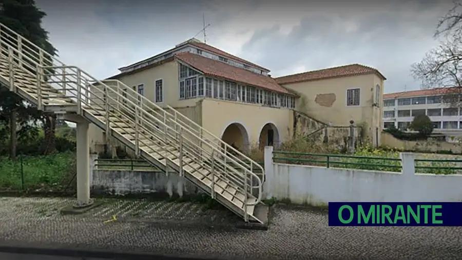 Estado assume recuperação do Colégio Andrade Corvo em Torres Novas