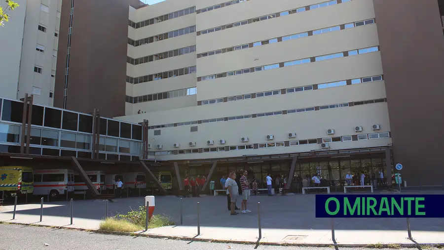 Obras no hospital de Abrantes não avançam por falta de uma assinatura
