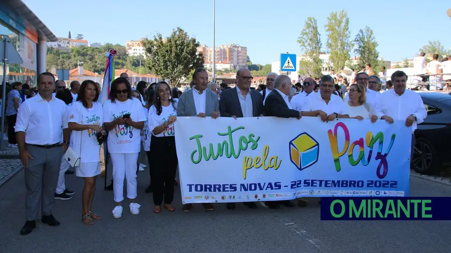 Torres Novas juntou milhares de pessoas “pela paz” 