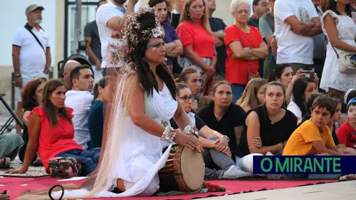 Espectáculo Gente do Mar encerrou o festival na Praça da República