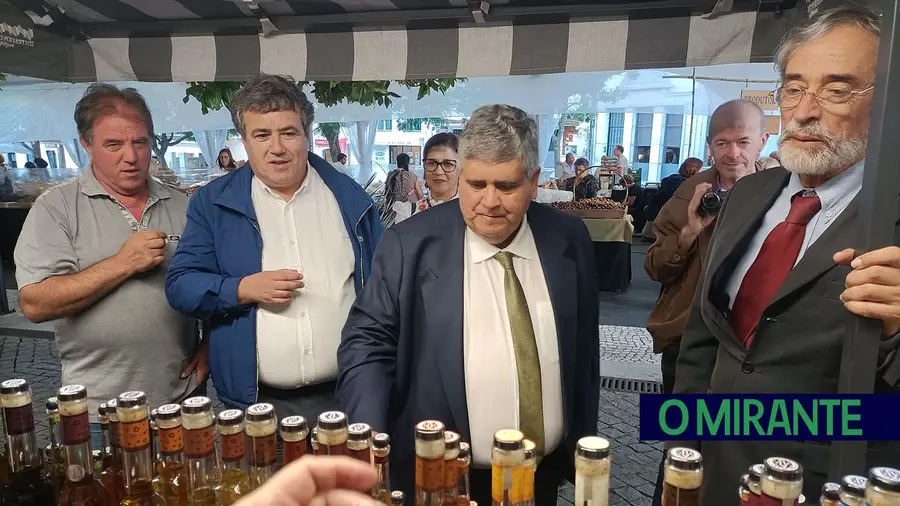 Vídeo. Inaugurada Feira Nacional dos Frutos Secos em Torres Novas