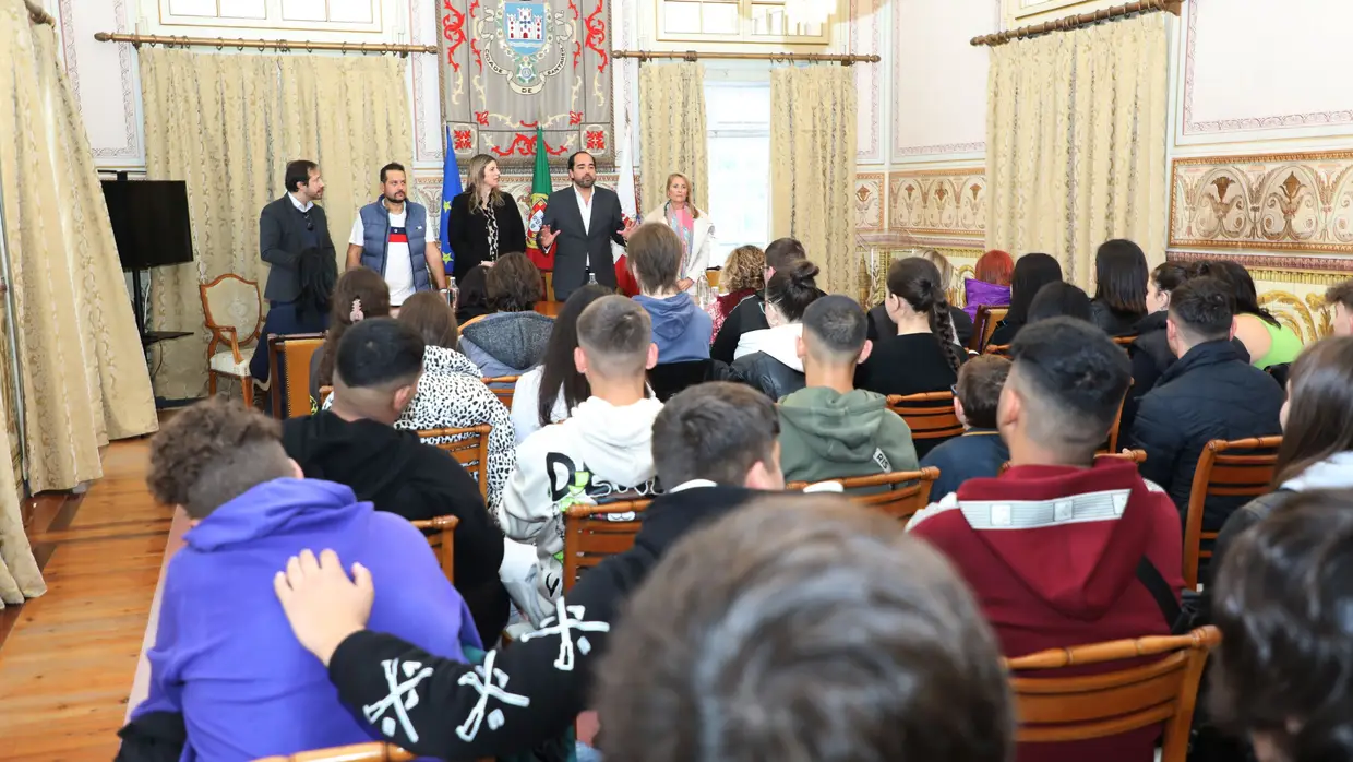 Estudantes e professores gregos em projecto Erasmus em Santarém