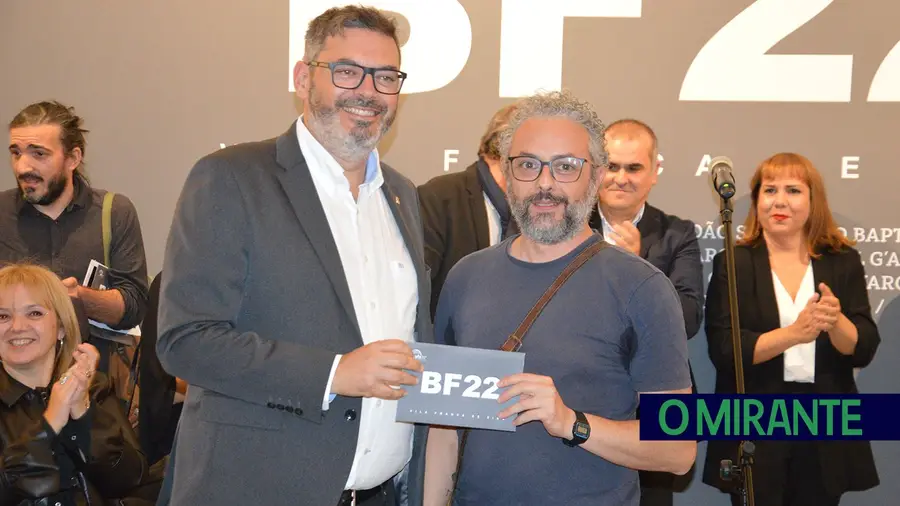 Vídeo. Italiano Sebastiano Raimondo vence Bienal de Fotografia de VFX