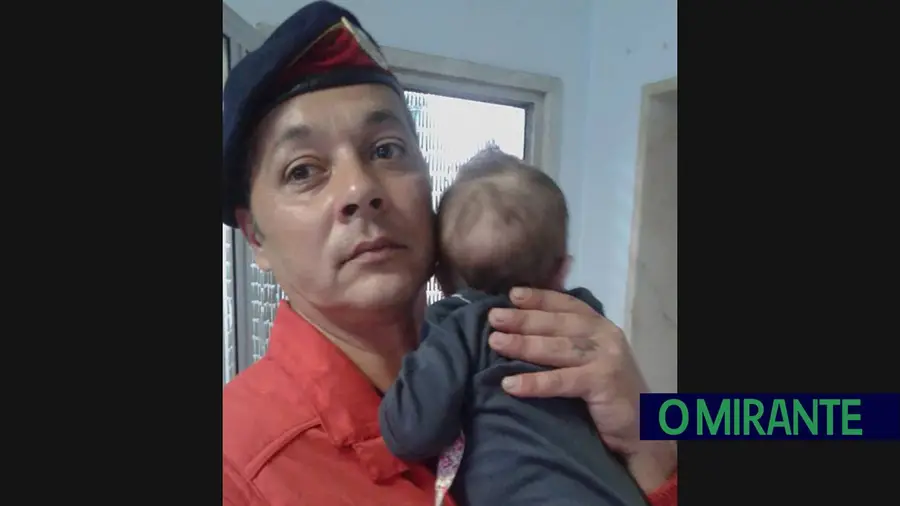 Colisão entre veículo ligeiro e motociclo faz um morto em Samora Correia