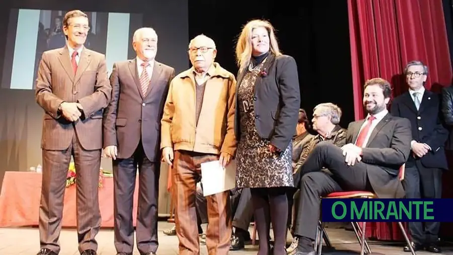 Morreu Diamantino dos Santos; músico que dedicou 75 anos à Nabantina de Tomar Morreu Diamantino dos Santos; músico que dedicou 75 anos à Nabantina de Tomar