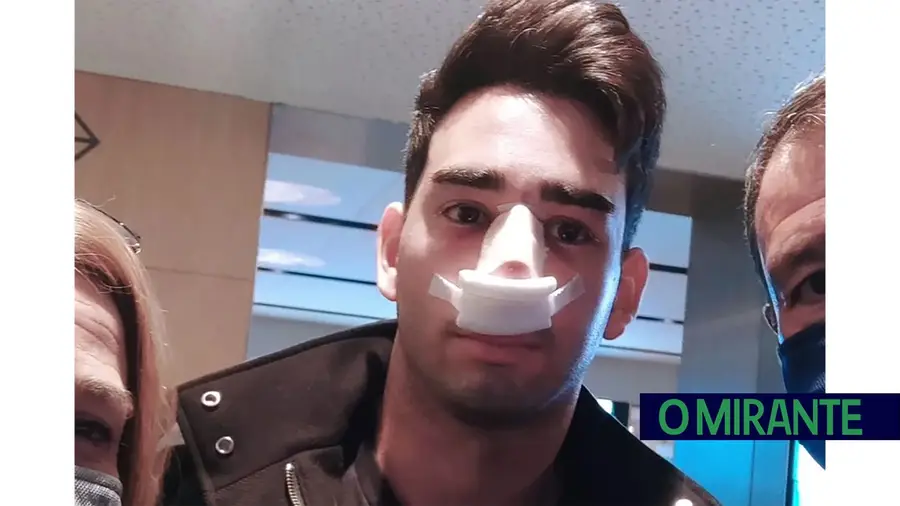 Hoquista Frederico Neves de Almeirim submetido a cirurgia mais de dois anos após lesão grave