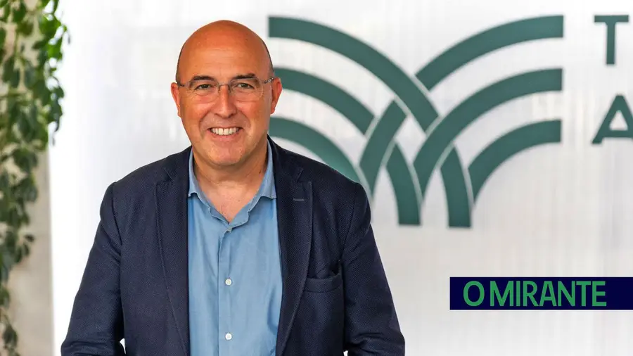 “Temos de estar cientes do impacto que as nossas acções terão no bem-estar dos nossos filhos e netos” “Temos de estar cientes do impacto que as nossas acções terão no bem-estar dos nossos filhos e netos”