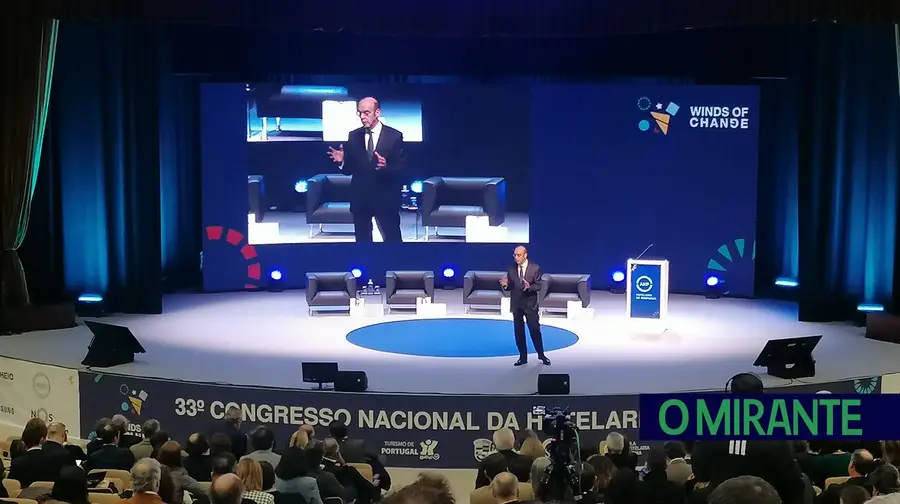 Evento do ano em Fátima reúne empresários e políticos para discutir o estado da hotelaria e turismo Evento do ano em Fátima reúne empresários e políticos para discutir o estado da hotelaria e turismo