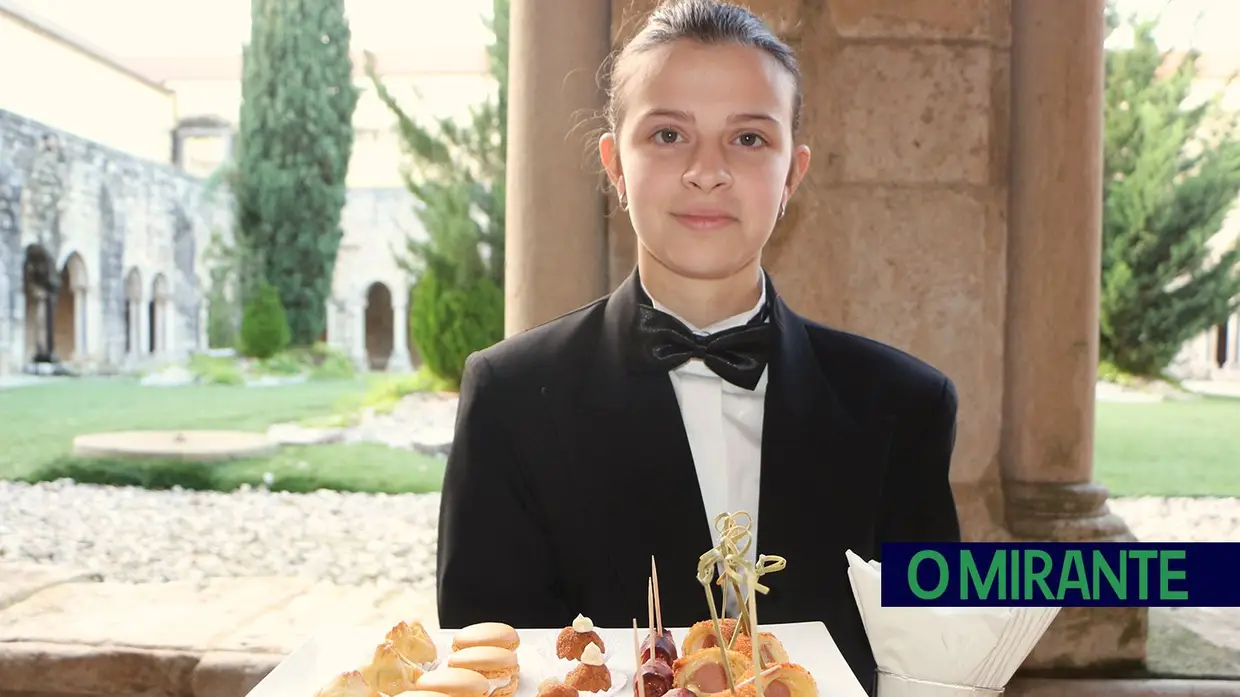 Alunos da Escola do Vale do Tejo deram outro sabor ao Galardão Empresa do Ano