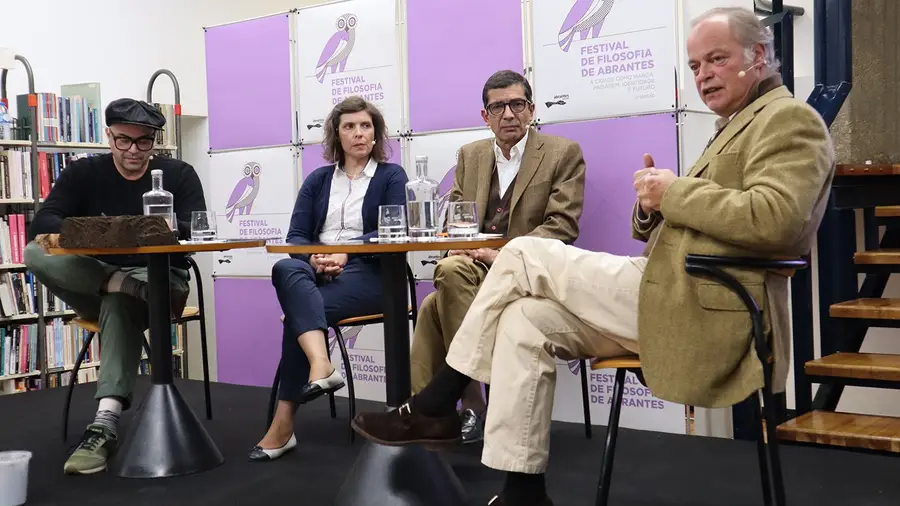 Festival de Filosofia debateu sobre marcas que são a identidade de Abrantes Festival de Filosofia debateu sobre marcas que são a identidade de Abrantes