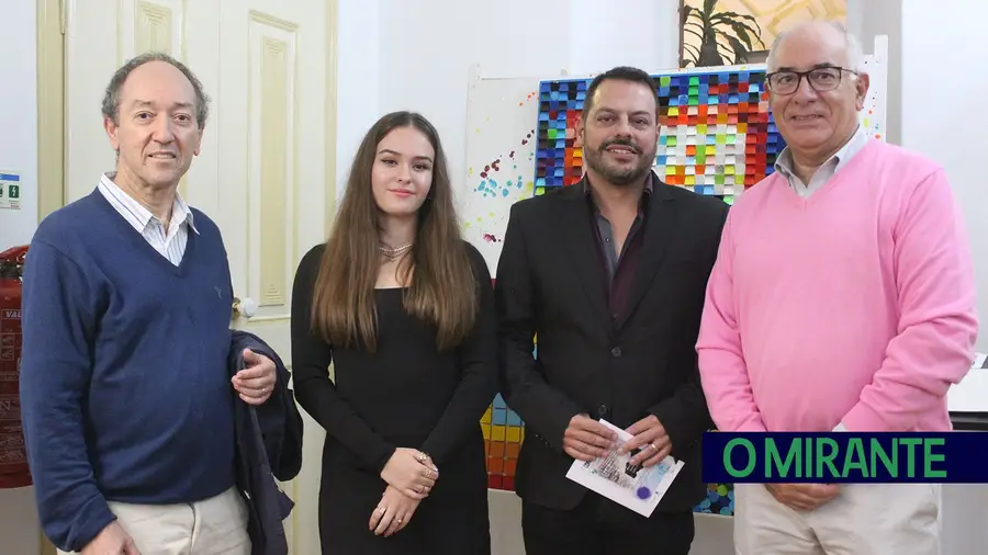 A arte é o melhor anti-stress para três vizinhos de Alverca A arte é o melhor anti-stress para três vizinhos de Alverca