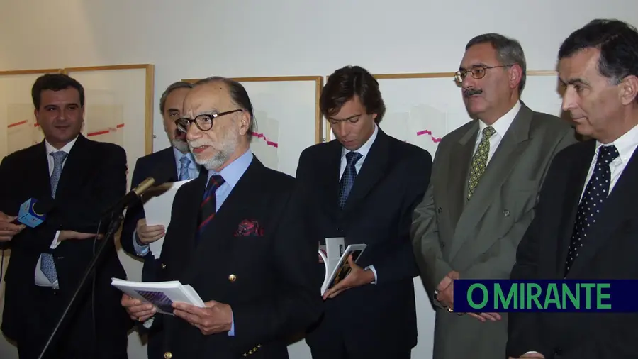 “É surreal!” assinala centenário de José-Augusto França em Tomar “É surreal!” assinala centenário de José-Augusto França em Tomar