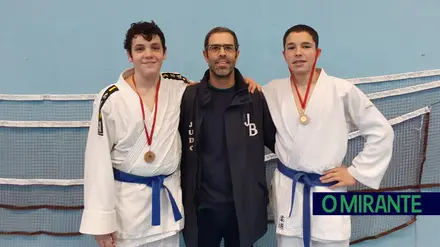 Judocas do “Parafuso” conquistam medalhas no Open de Juvenis de Lisboa Judocas do “Parafuso” conquistam medalhas no Open de Juvenis de Lisboa