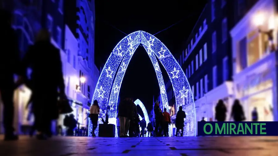 Abrantes com iluminação de Natal reduzida e sem Passagem de Ano Abrantes com iluminação de Natal reduzida e sem Passagem de Ano