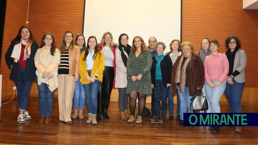 Cuidadores informais ainda têm um longo caminho para serem valorizados Cuidadores informais ainda têm um longo caminho para serem valorizados